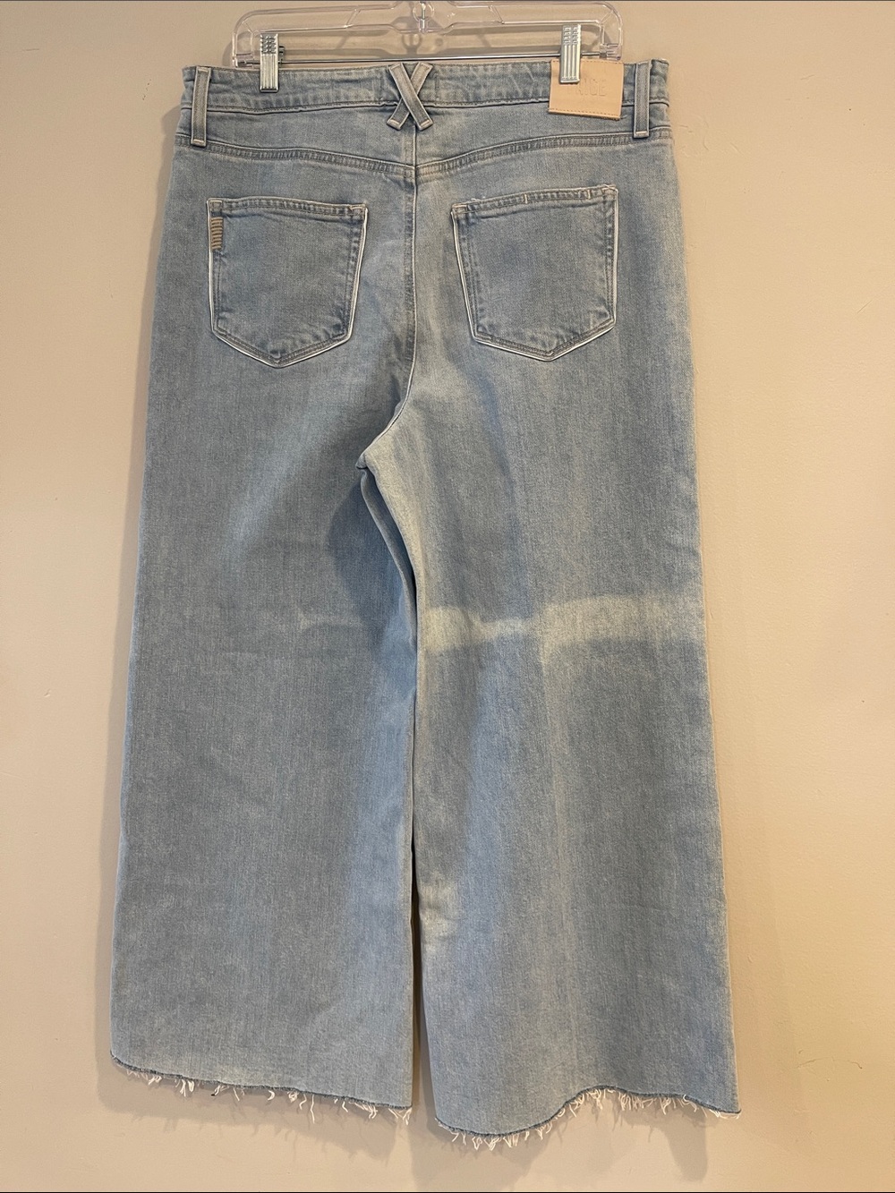 EUC PAIGE Harper Ankle Jeans Size 32 - Picture 4 of 10
